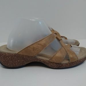 Merrell sundial cross gold thong wedge sandals